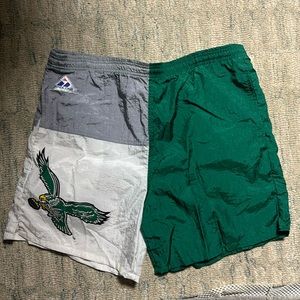 Vintage Philadelphia Eagles Kelly Green Apex One NFL size large men’s shorts